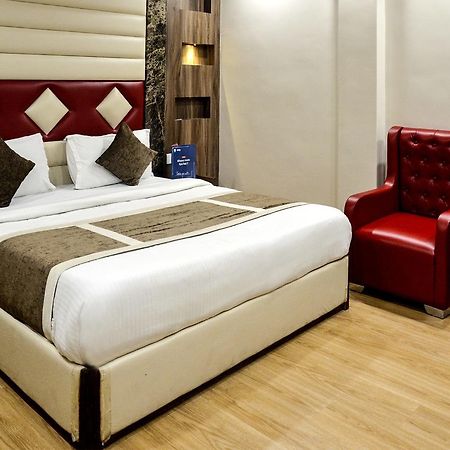 Hotel Sanjay International,Kanpur Bagian luar foto