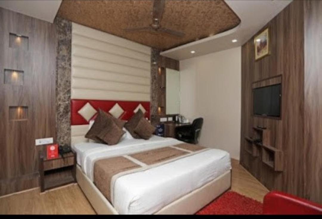 Hotel Sanjay International,Kanpur Bagian luar foto