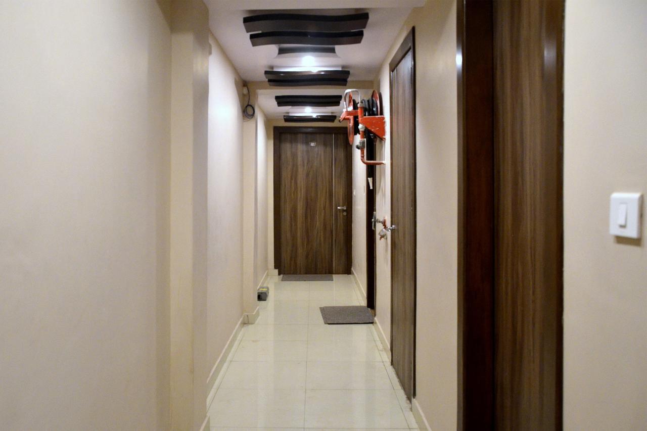 Hotel Sanjay International,Kanpur Bagian luar foto