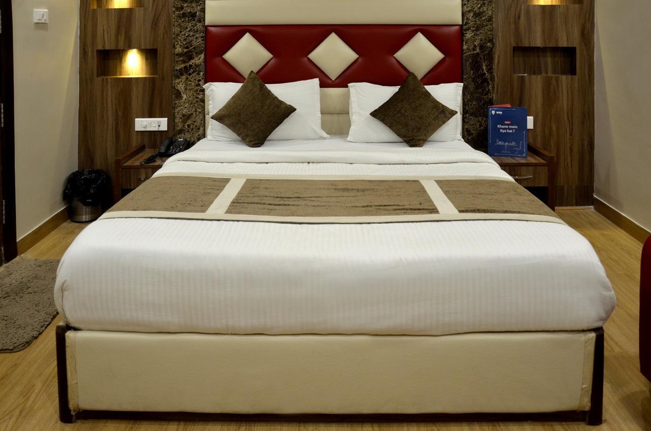 Hotel Sanjay International,Kanpur Bagian luar foto