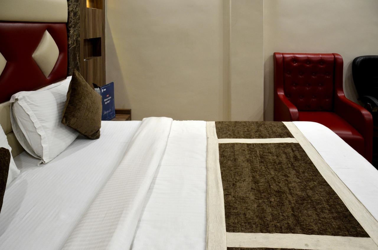 Hotel Sanjay International,Kanpur Bagian luar foto